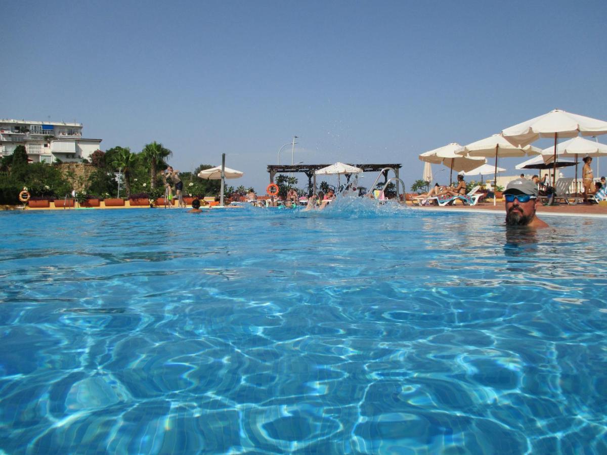 Casa Joca Duquesa Apartment Торемолинос Екстериор снимка
